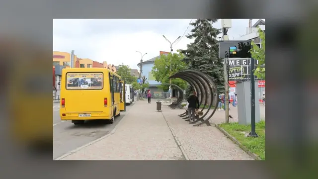 У Дрогобичі та Стебнику 1 листопада запустять додатковий транспорт до кладовищ