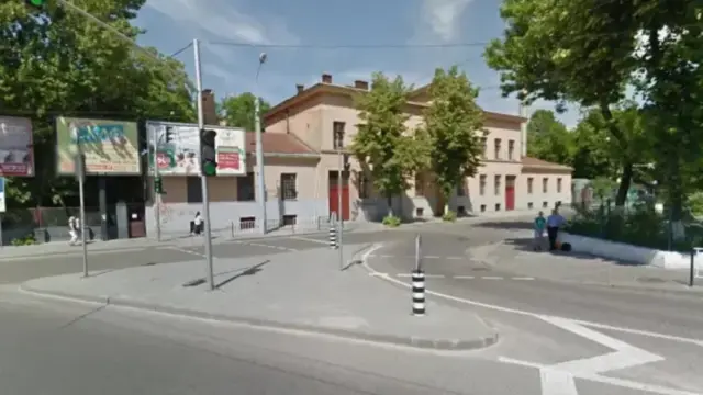 У Львові через роботи біля торгового центру два автобуси змінять свої маршрути