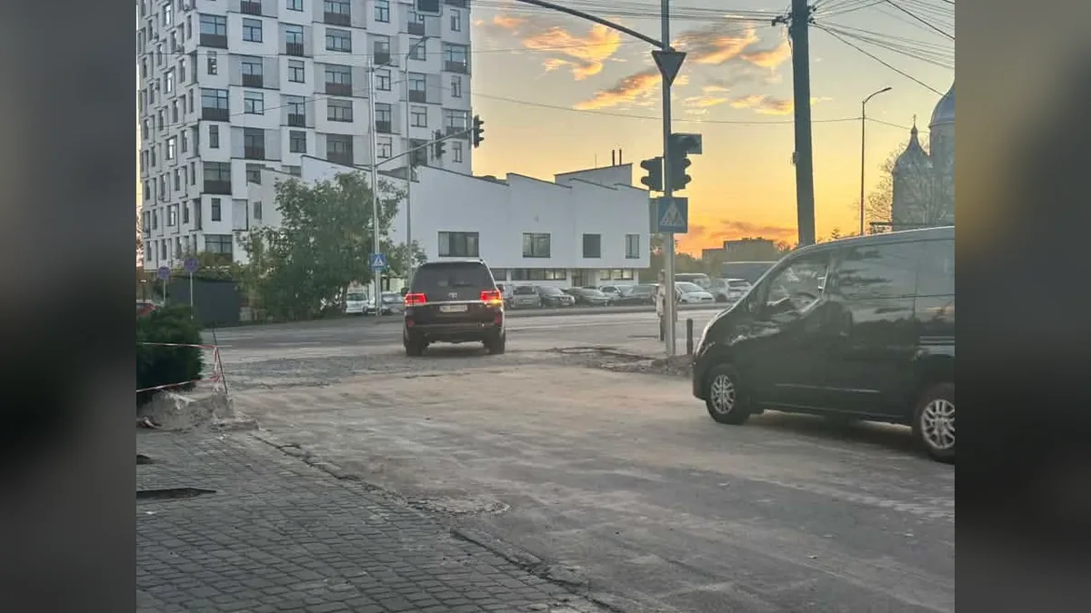 У Львові відкрили для проїзду транспорту вулицю Томашівську