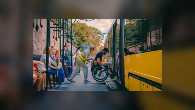 У Львові навчання з безбар’єрності стало обов’язковим для комунальних водіїв